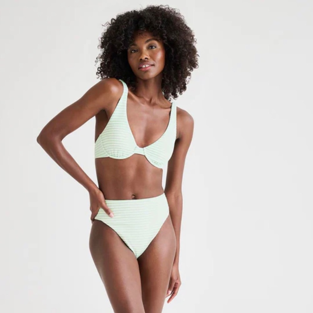 Splendid Bikini size M/L like new